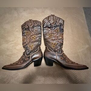 Floral Embroidered Heeled Boots